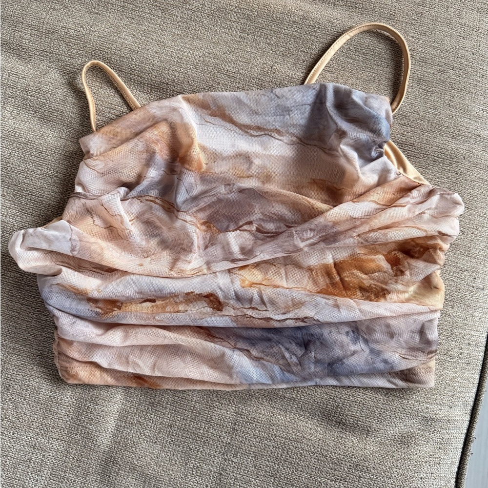 Elegant Marble Print Women's Crop Top